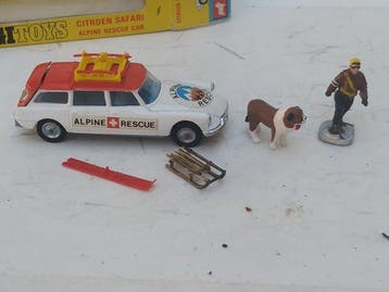 Corgi, Corgi Toys Gift Set Serie 1:48 - Model stationwagon, Nieuw