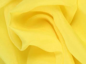 Chiffon stof - Geel - Per 15 of 50 meter, Hobby en Vrije tijd, Stoffen en Lappen, 120 cm of meer, Geel, Ophalen of Verzenden, Polyester