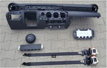 Dashboard +Airbags+Veiligheidsgordels mercedes a klasse w177, Verzenden, Gereviseerd, Mercedes-Benz