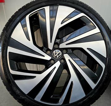 VW ID4 ID5 ID6 Audi Q4 Enyaq 21 inch NIEUWE winterbanden, Banden en Velgen, Nieuw, 235 mm, Personenwagen