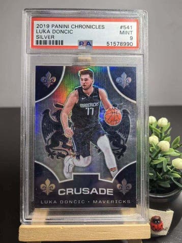 2019/20 Panini Panini Chronicles Luka Doncic #541 Insert, Nieuw
