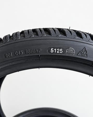 4x 235/35 R19 ALL SEASON – €325,- INCL. GRATIS MONTAGE, Nieuw, 235 mm, All Season, Band(en)