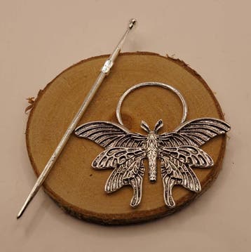 Haarspeld met stokje vlinder in de kleur zilver, Verzenden, Nieuw, Haarspeld