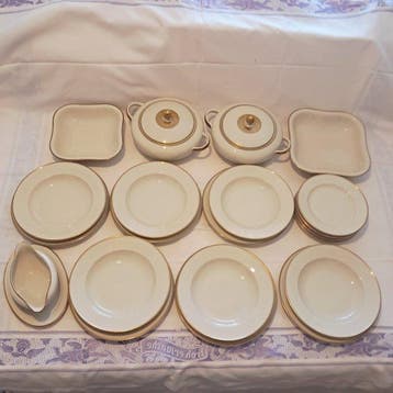 Hutschenreuther - Eetservies voor 6 (23) - Porselein -
