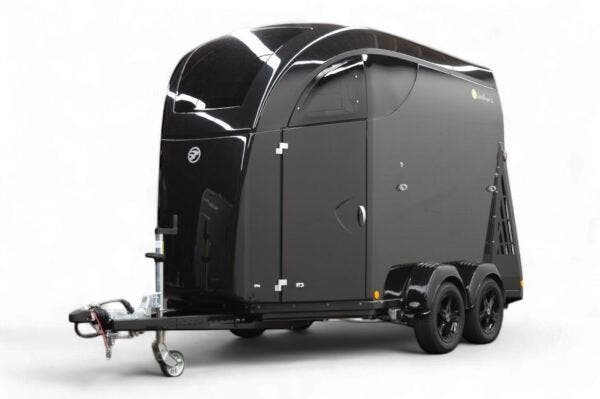 Bucker Careliner XL Black Bottom Paardentrailer, Dieren en Toebehoren, Paarden en Pony's | Trailers en Aanhangwagens, Ophalen