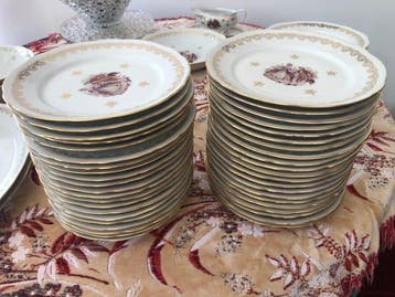 Tafelservies voor 12 (63) - Porselein - Tafelservice, Antiek en Kunst