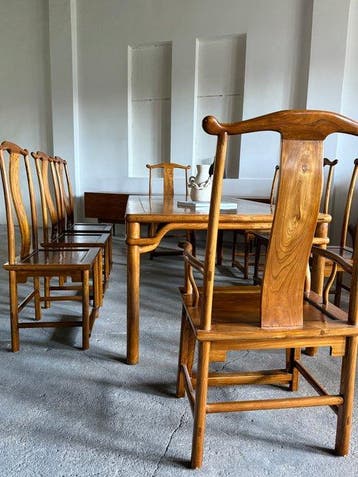 Eettafel - Hout - Eettafel en 8 stoelen