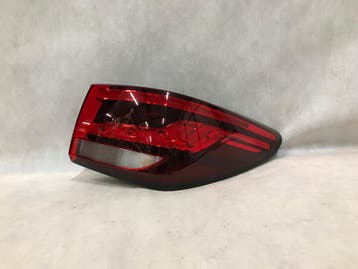 MG ZS EV LIFT 21 - Achterlicht rechts LED Europa, Auto-onderdelen, Verlichting, Verzenden, Gebruikt