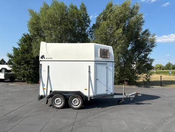 Humbaur 2-paards trailer met zadelkamer in goede staat, Dieren en Toebehoren, Paarden en Pony's | Trailers en Aanhangwagens, Ophalen