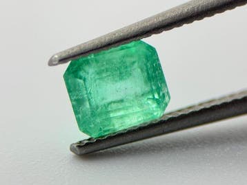 Zonder minimumprijs Blauw, Groen Smaragd - 0.74 ct - Gem, Nieuw