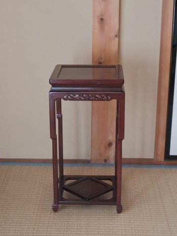 Tafel - Hout - Japan - Houten displaystand, Antiek en Kunst