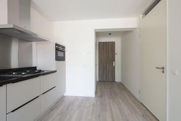 Te huur: Studio Oude Haagweg in Den Haag, Den Haag, Zuid-Holland