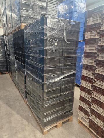 Stapelbak, 600x400x180 mm, euronorm, zwart kunststof,, Gebruikt, 40 tot 60 cm, 50 tot 75 cm, Ophalen of Verzenden
