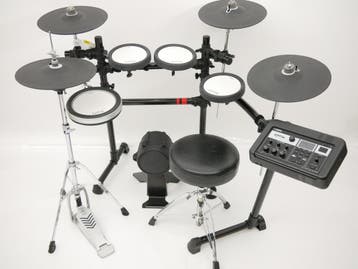 Elektrisch Drumstel Yamaha DTX6K-3X + hihatstand en kruk, Muziek en Instrumenten, Ophalen, Zo goed als nieuw, Yamaha, Elektronisch