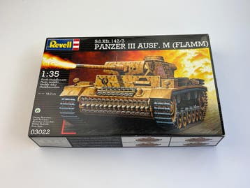 Revell 03022 | Sd.Kfz. 142/3 Panzer III Ausf. M Flamm |, Verzenden, Nieuw