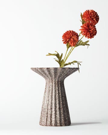 HEMA Vaas 20x24.5cm Zwier keramiek spikkel bruin, Huis en Inrichting, Woonaccessoires | Vazen, Verzenden, Nieuw, Bruin