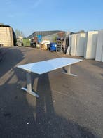 Elektrisch Zit Sta Bureau - 200x80 cm - Merk Herman Miller!, Huis en Inrichting, Bureaus, Verzenden, In hoogte verstelbaar, Zo goed als nieuw