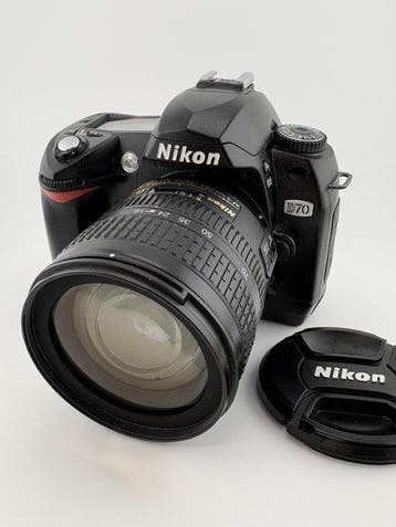 Nikon D70 / AF-S NIKKOR 18-70mm f/3.5-4.5G ED Digitale, Nieuw