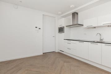 Te huur: Appartement Wycker Grachtstraat in Maastricht, Limburg, Maastricht, Appartement