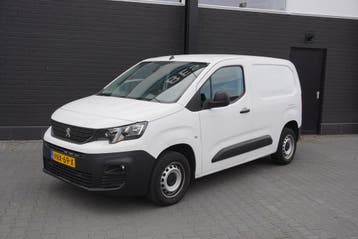 Peugeot Partner 1.2 PT Benzine! EURO 6, Stof, Gebruikt, Overige brandstoffen, Wit