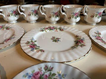 Royal Albert - Bestekset voor 6 personen - mosroos -