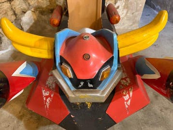Mascotte - Vintage Grendizer Coin-Operated Ride - Hars,