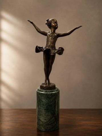 sculptuur, Art Deco ballerina – groen marmeren sokkel - 31.8