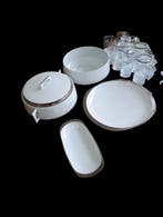 Bernardaud & Co. Limoges - Eetservies voor 12 (76) -