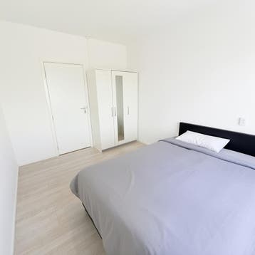 Kamer gevonden in of bij Weesp, Huizen en Kamers