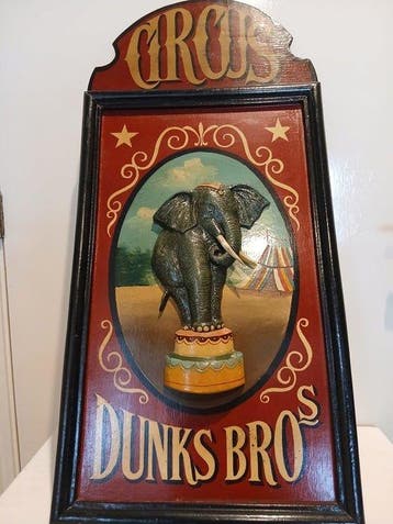 Country Corner - Wandbord - Circus olifant, zeldzaam - 78,5, Antiek en Kunst