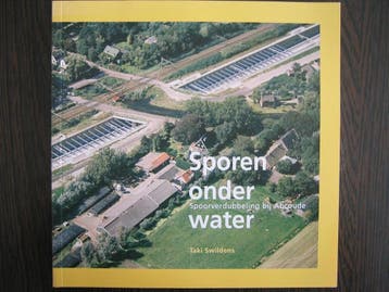 Sporen onder water - T.C. Swildens 9789090218335, Verzenden, Gelezen, T.C. Swildens
