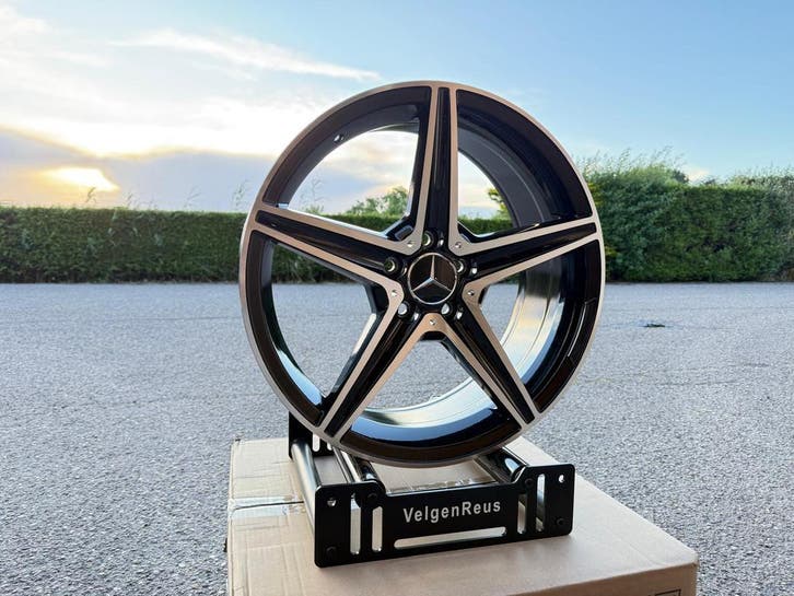 19 inch Mercedes look velgen A / C / E / GLC / CLA / GLA, Auto-onderdelen, Banden en Velgen, Velg(en), Nieuw, 12 maanden garantie