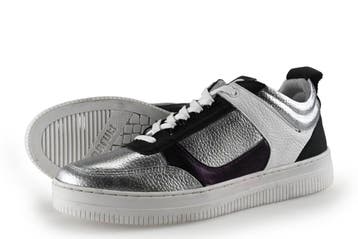 Maruti Sneakers in maat 41 Zilver, Kleding | Dames, Overige kleuren, Verzenden, Maruti, Sneakers of Gympen