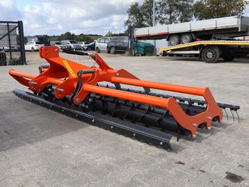 PROFI Graslandbeluchter Weidebeluchter 1–3,2m met hark, Verzenden