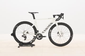 Canyon AEROAD CF SLX 7 AXS – 2025 – 172 - 178 cm, Fietsen en Brommers, Fietsen | Racefietsen, Verzenden, Zo goed als nieuw