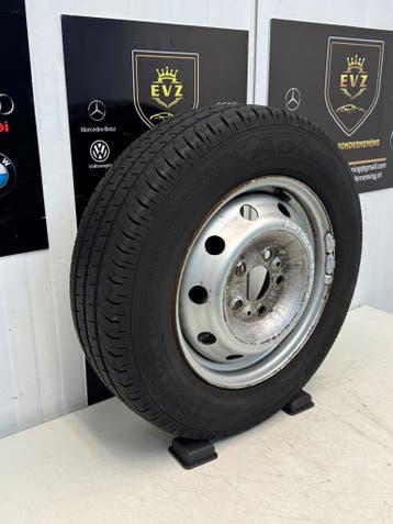 1 stuk 195/70R15C inch Fiat Ducato bj.2003 stalen velg 5x118, Gebruikt, 15 inch, Banden en Velgen, Personenwagen