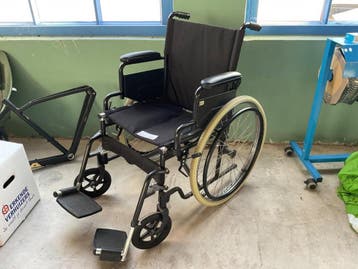 Online veiling: Romed, rolstoel, Nieuw