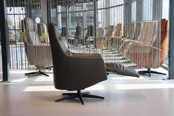 Gealux relaxfauteuil Twinz 107 Leer Grijs 3 motoren + accu, Ophalen of Verzenden, Nieuw, Leer, Design, modern