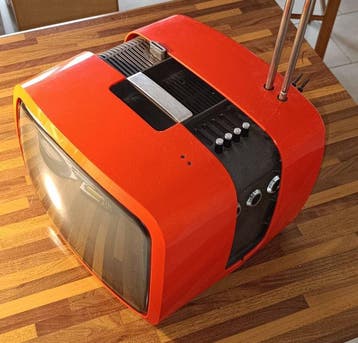Minerva - Televisie - Minerva Icaro 12
