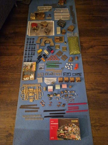 Faller H0 - 180582 - Modeltreinlandschap (10) - Set bevat, Nieuw