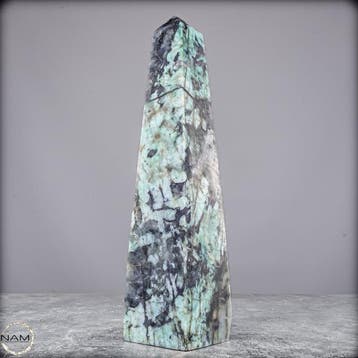 Natuurlijke smaragdobelisk - Topkwaliteit- 932.17 g