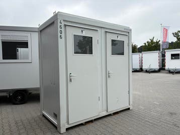 Toiletunit  2,40 x 1,40 mtr  [ JONG GEBRUIKT ], Zakelijke goederen, Machines en Bouw | Keten en Containers, Ophalen of Verzenden