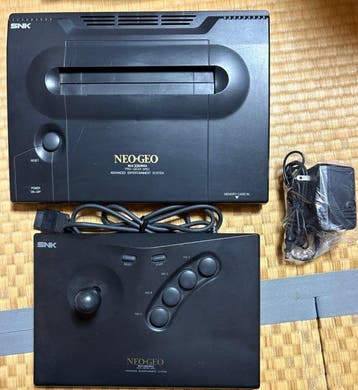 SNK - Neo Geo - SNK Neo Geo AES NEO-0 Console with, Spelcomputers en Games, Nieuw