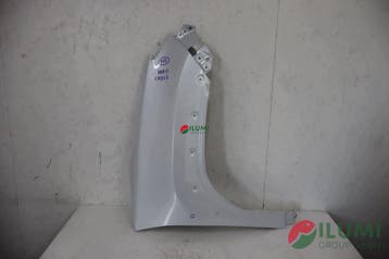 Voorkant rechter spatbord Toyota Yaris Cross, Verzenden, Gebruikt, Toyota