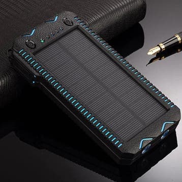 Solar Powerbank met 2 Poorten 80.000mAh - Ingebouwde Zaklamp, Verzenden, Nieuw, Stuff Certified®