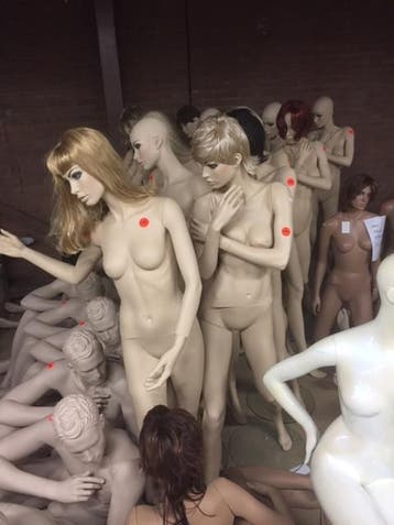 *TIP*  nieuwe merkpoppen aparte houdingen, Ophalen of Verzenden