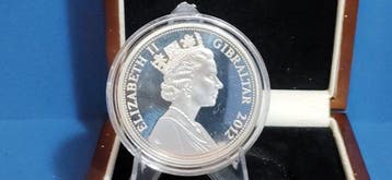 Gibraltar. 5 Pounds 2012 - Elizabeth IIs Diamond Jubilee, Postzegels en Munten, Munten | Europa | Niet-Euromunten