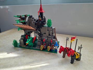Lego Set - 6076 - Castle - Dark Dragons Den, Nieuw