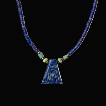 Het oude Egypte, Grieks-Romeinse periode Ketting met lapis