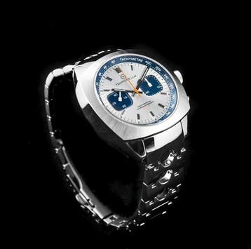 Tempore Lux Racing One 04 – Last New Unit – Manual, Nieuw